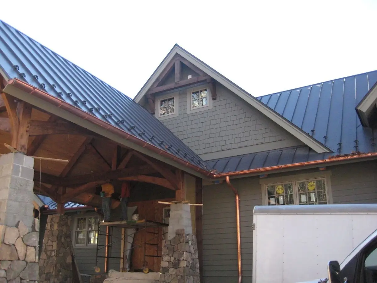 Craftsman Roofing team delivering quality roofing work in Amelia